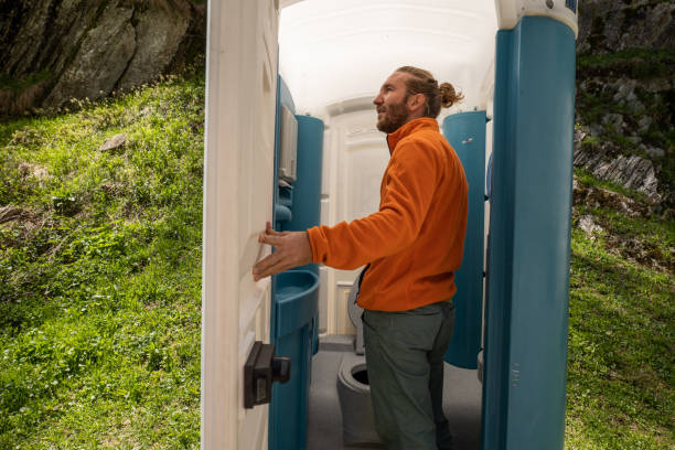 Best Wedding porta potty rental  in Hesston, KS