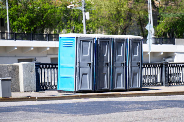 Best Portable toilet rental cost  in Hesston, KS